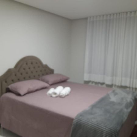 巴纳内拉斯Casa Menezes别墅 外观 照片